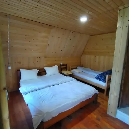 Campsite Bujtina 2