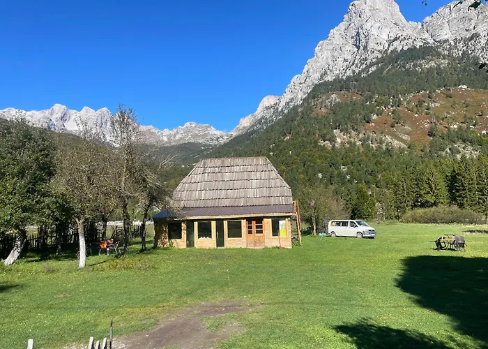 Guest Hause 2 * 瓦勒博内