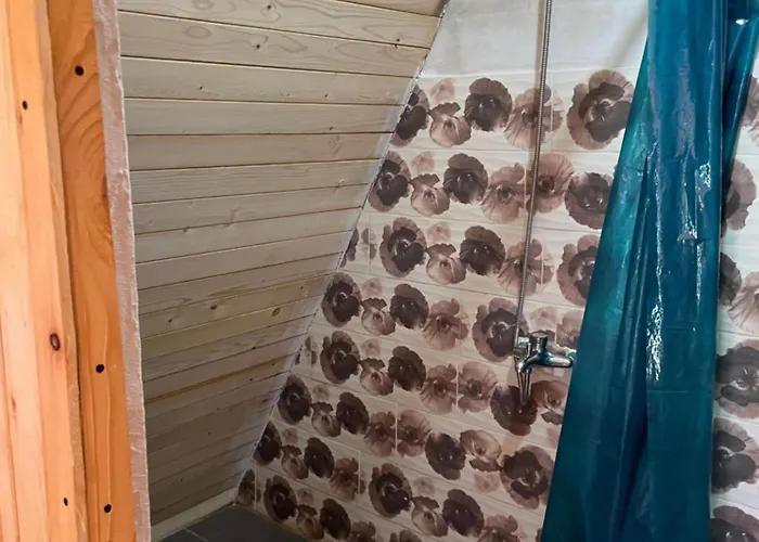 Guest Hause 2 * 瓦勒博内